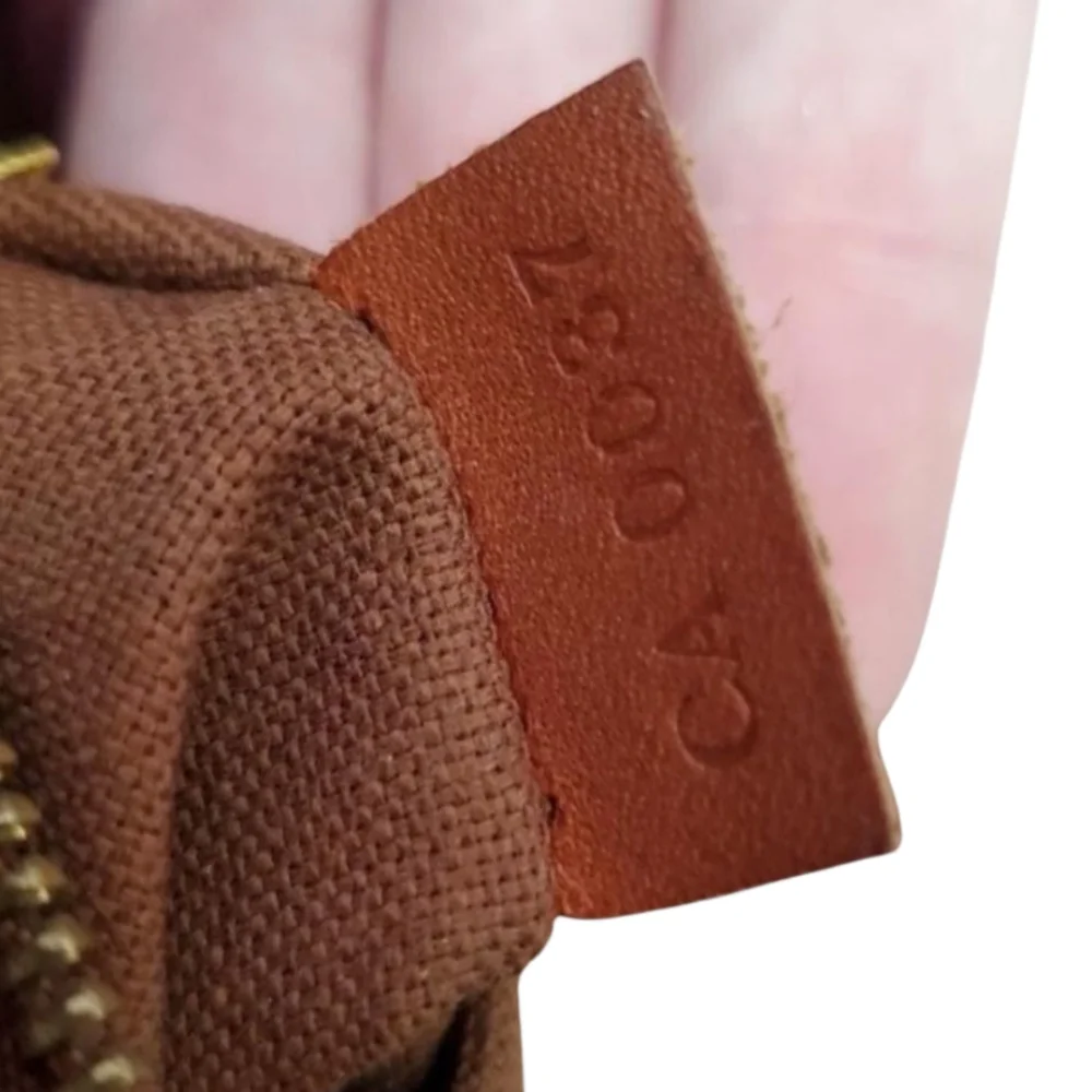 Louis Vuitton Monogram Canvas Batingnolles Tote Bag - Picture 15 of 15